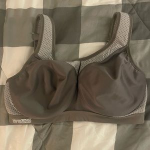 Glamorise High Support sports bra.